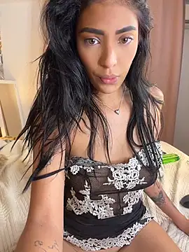 AnaisLabella webcam