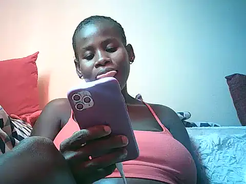 KissMeCurvyMbatha webcam