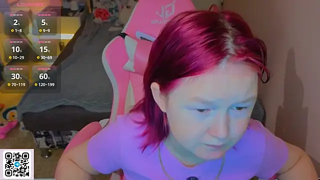 Mia_Moores
