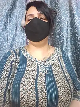 cute-tanvi webcam