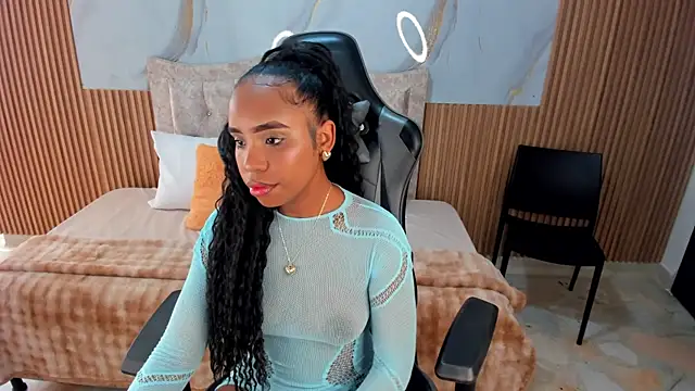 lia_16 webcam