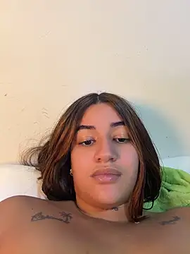 Little_Gaby_ webcam