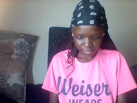 Baddie_Floxxy webcam