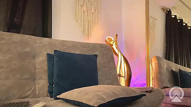 aaroncolombia webcam