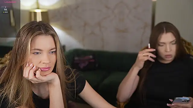 Julia__Star_ webcam