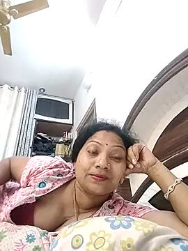 Cute-Janvi20 webcam