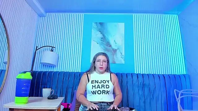 dahianeconnor webcam