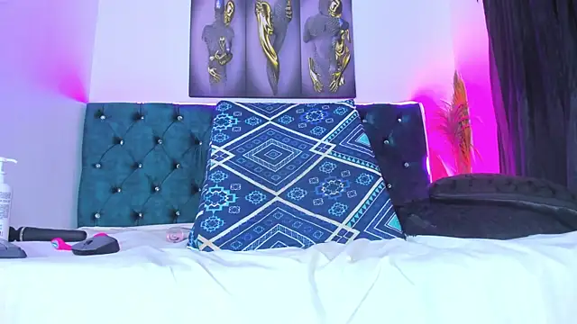 Roxanna_0 webcam
