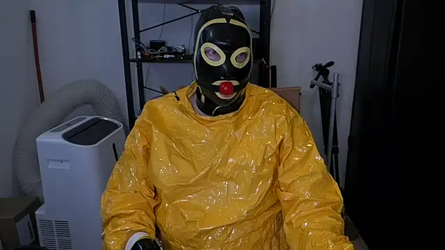 latexslaveboy webcam