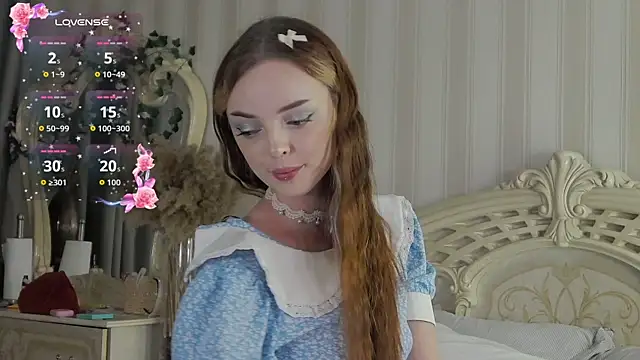 LianaGracee webcam