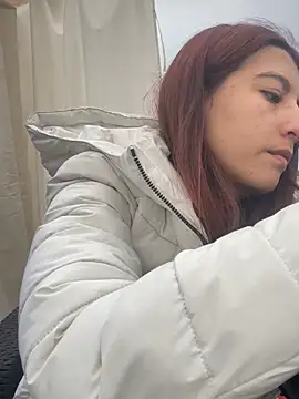 EveGreyson_Pink webcam
