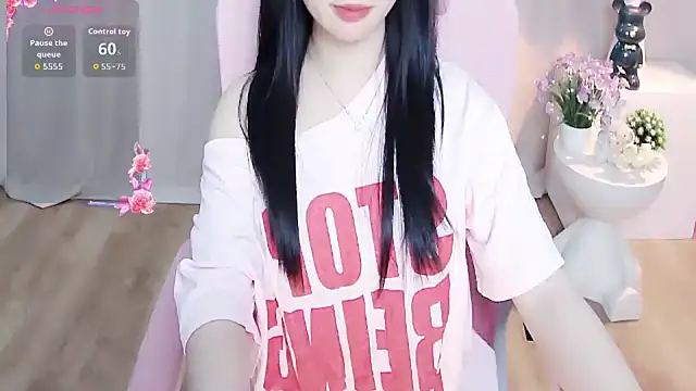 shynana webcam