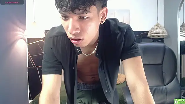Jake_Falcon webcam