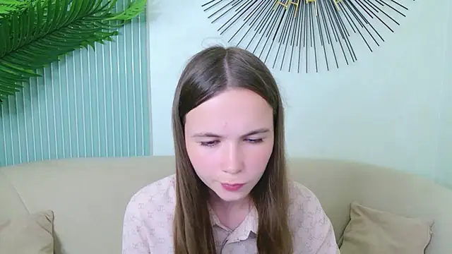 Thalia_Croft webcam