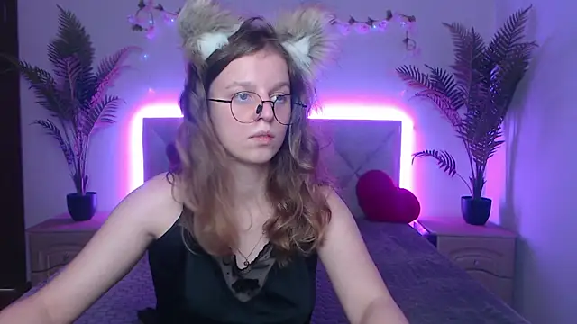 AnniBrown_ webcam