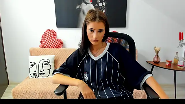 LaylaWill webcam