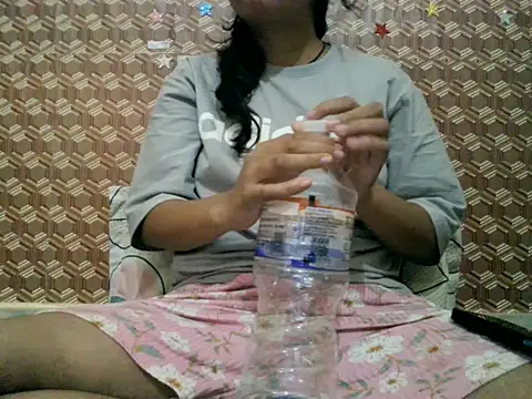 Mansi_p webcam
