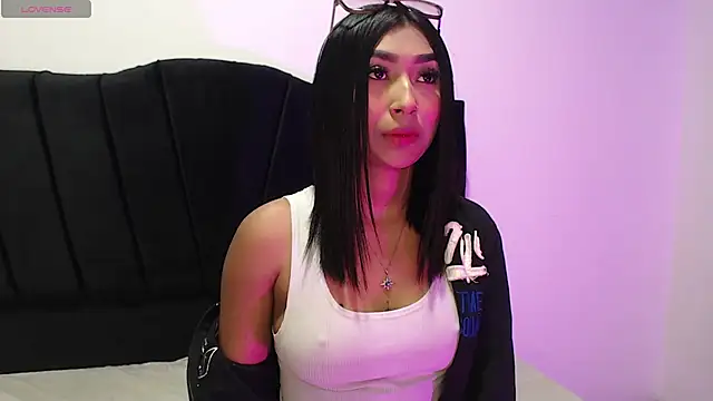 _mia_hot03 webcam