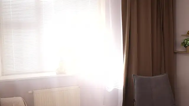 TreasaLuebbe webcam