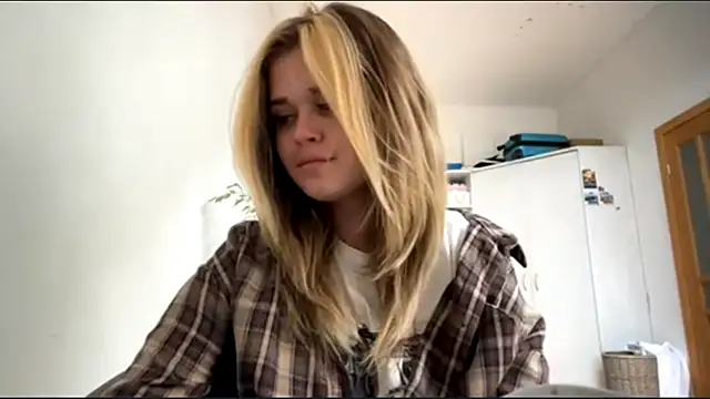 MiaRoika webcam