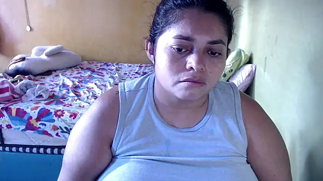 yulieth_bbw webcam