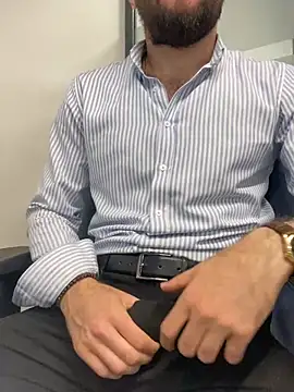 speddy34 (M young) - Show dick