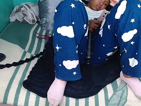 Honey_Glow_ webcam