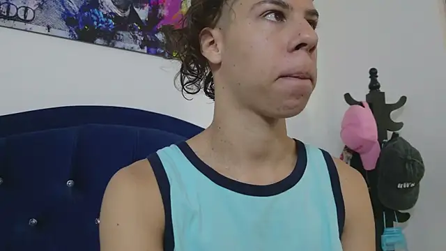 grey___27 webcam