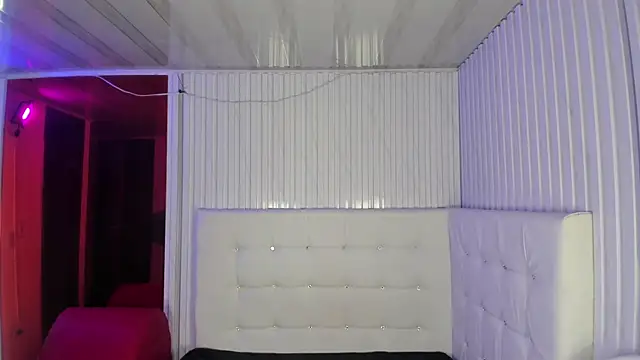Mantis_winee live cam