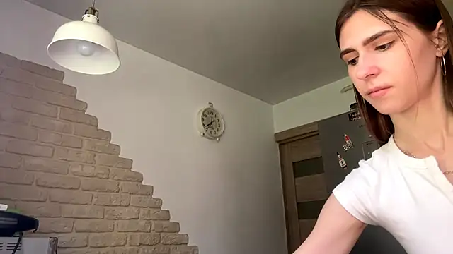 ZaraGuyette webcam