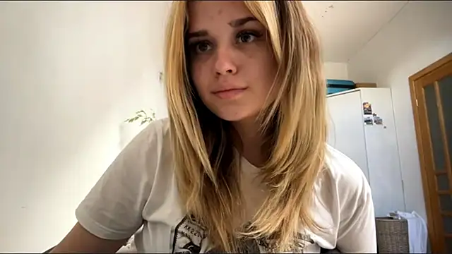 MiaRoika webcam