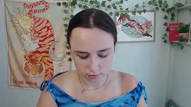 VeryVeryVeryShy_ live cam