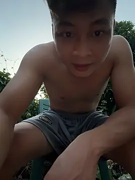 Naughty___asian webcam