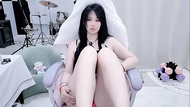 Evangelin-e live sex cam