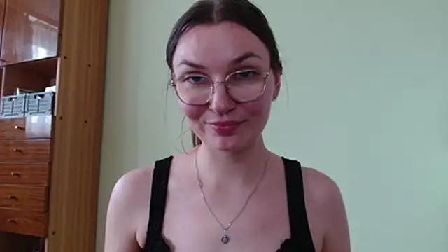 LooveELLYx webcam