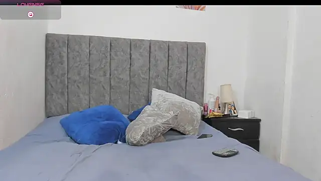 Natalystevens live sex cam