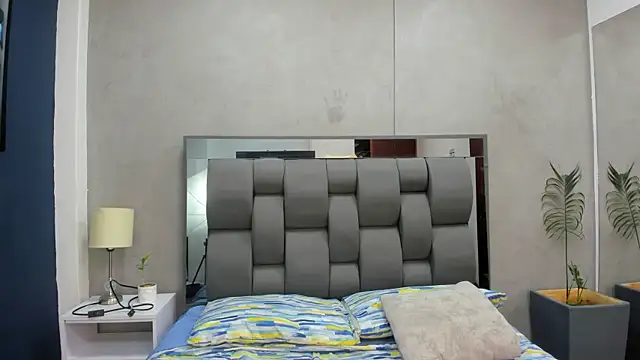 Charlie___Musk webcam