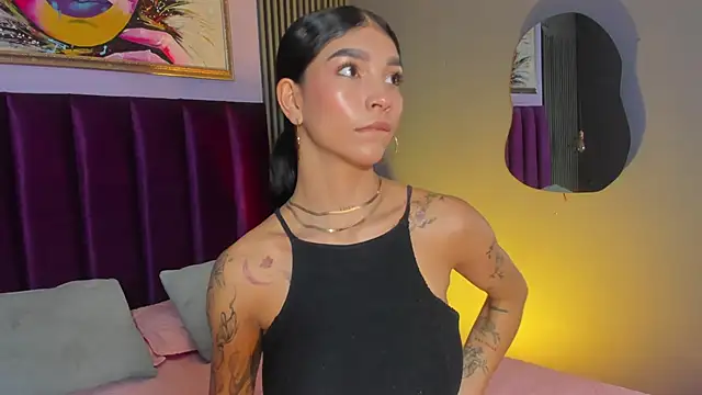 LauraAristizabal webcam