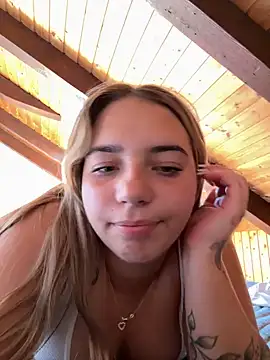 naomi-klein - Naomi-Klein's free webcam - UK Sex Cams