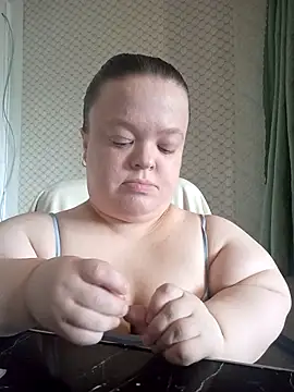Janiffer_MiMi webcam