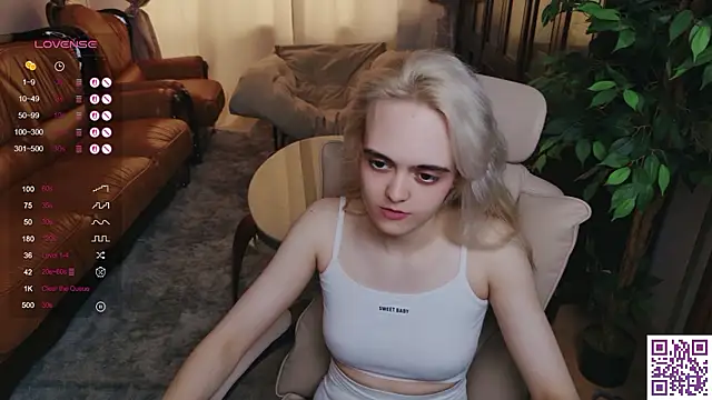 Oxcy_Secret webcam