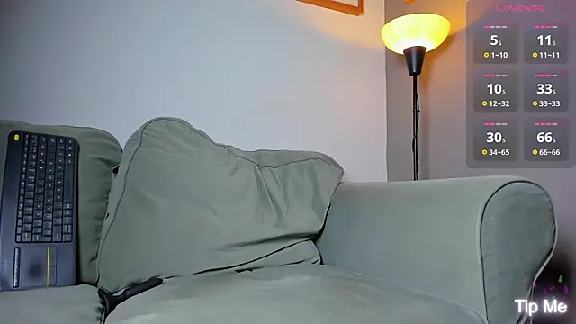 Ackerman_Eren_ webcam