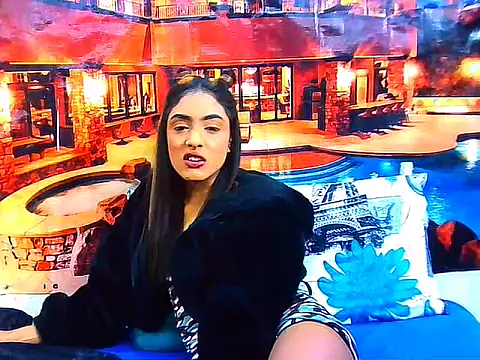 IndianPretty14u2Luv webcam