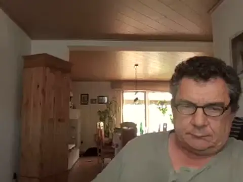 nobbie444 (M mature) - anal