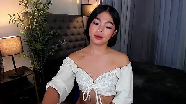 AsianHugecockAnna webcam