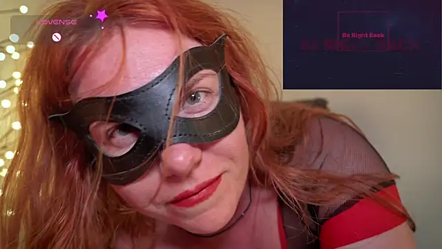 GingerAleMILF webcam