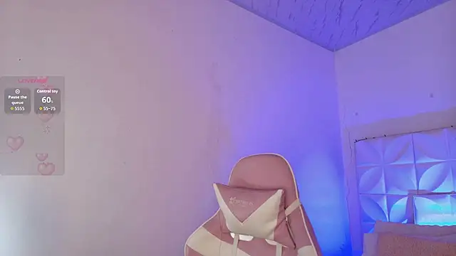 Ivonny_Goldie webcam