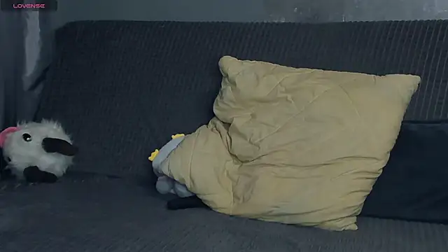 TarynPalek webcam