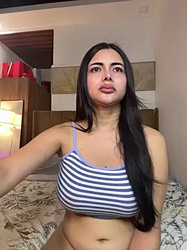 Bombshell_Rebbecca live cam on StripChat
