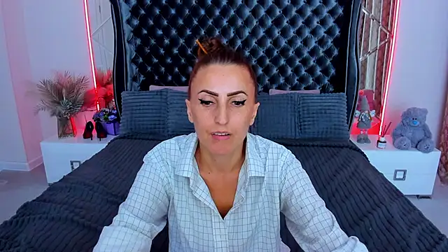 Rebecca_Diamond webcam